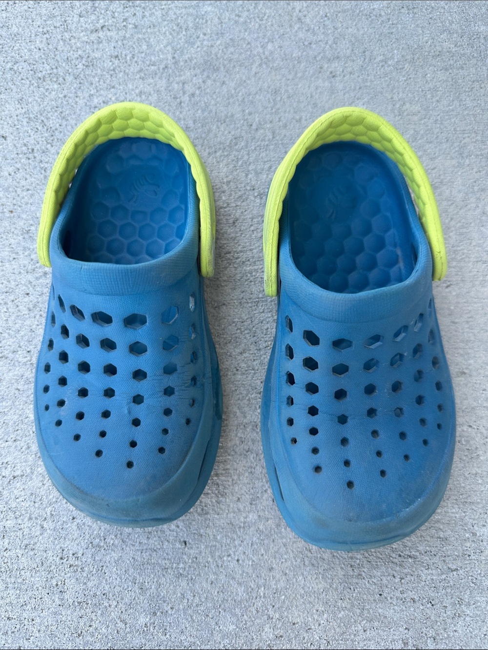 Kids Water Clogs